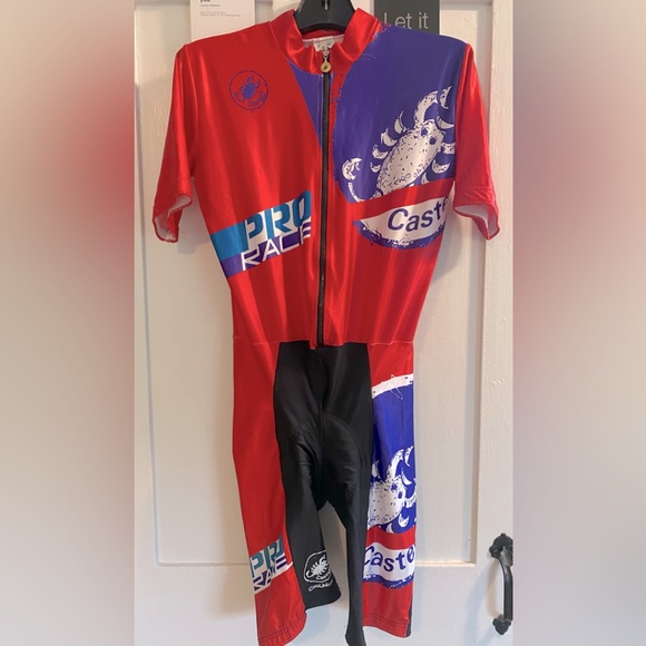 Men’s Castelli Jersey with Shorts Cycling Outfit New Sz XL - Picture 1 of 10